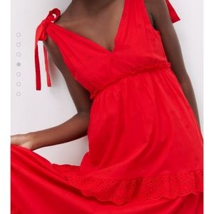 Zara M red eyelet dress poplin blogger fav